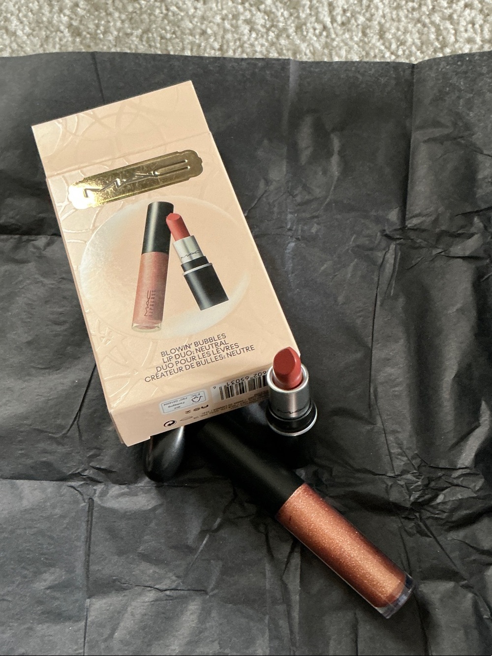 MAC Cosmetics Lipstick & Lipglass Duo in Blowing Bubbles - Picture 2 of 2